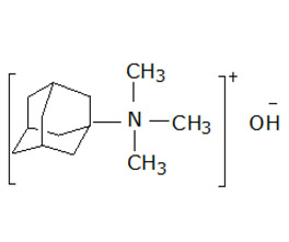 N,N,N-三甲基-1-金剛烷基氫氧化銨，25% 水溶液